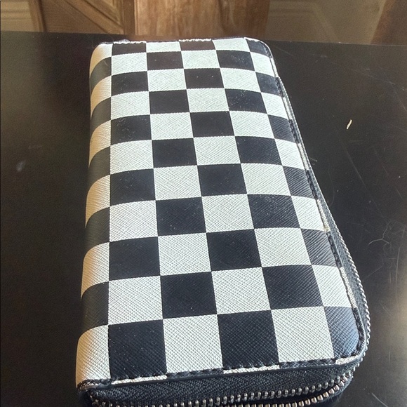 Michael Kors Black and White Checkered Wallet - Picture 4 of 8